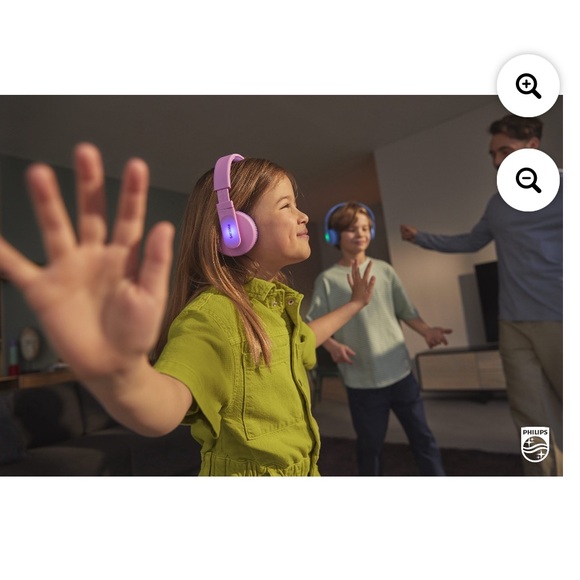 Philips K4206 Kids Wireless on-Ear Headphones with Parental Controls, (NWT) - Picture 4 of 11